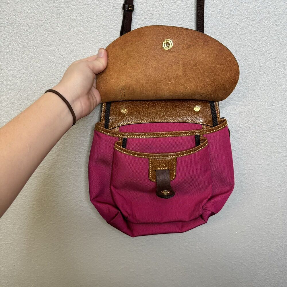 Dooney & Bourke Alto Small Nylon/Leather Crossbody Saddle Bag Crossbody Purse - Picture 5 of 6